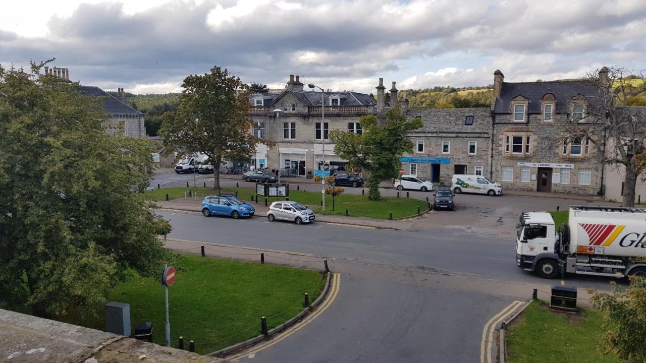Апартаменты The Granary In The Square Grantown-on-Spey Экстерьер фото